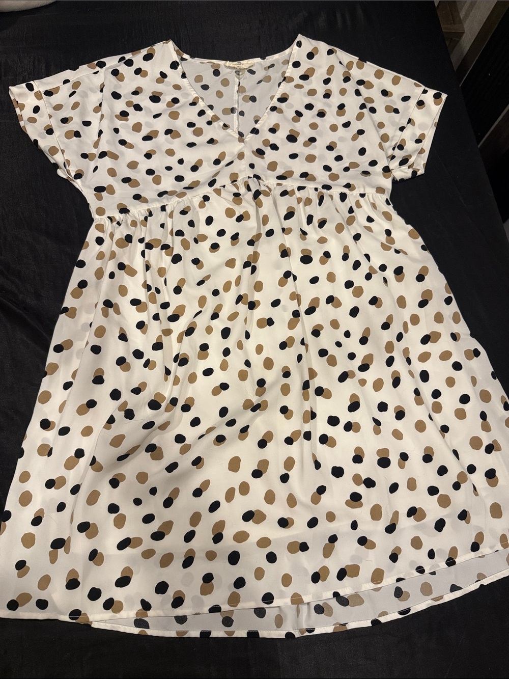 entro White Polka Dot Dress with Black and Tan Spots